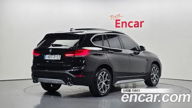 BMW X1 2021 thumb 2