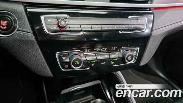 BMW X1 2021 thumb 3