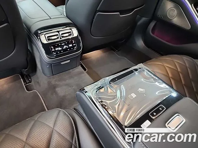 Mercedes-Benz S-Class 2022 thumb 5