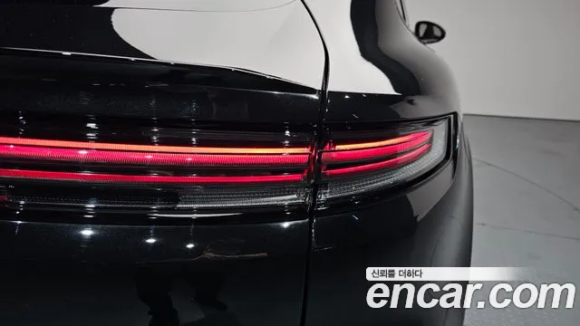Porsche Cayenne 2025 thumb 8