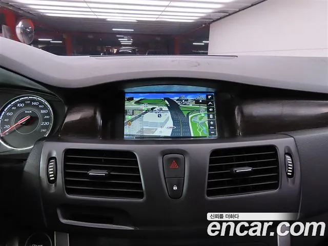 Renault SM5 2015 thumb 6