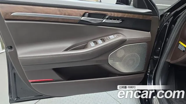 Genesis G90 2020 thumb 3