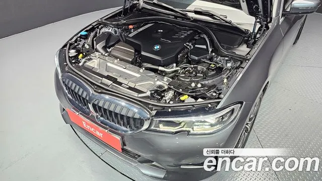 BMW 3 серии 2022 thumb 3