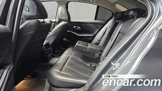 BMW 3 серии 2022 thumb 11