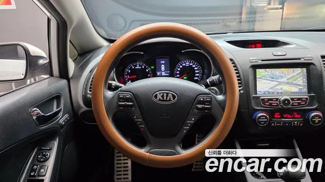 Kia K3 2012 thumb 6