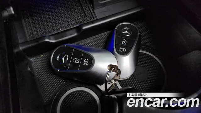 Mercedes-Benz CLE-Class 2024 thumb 4