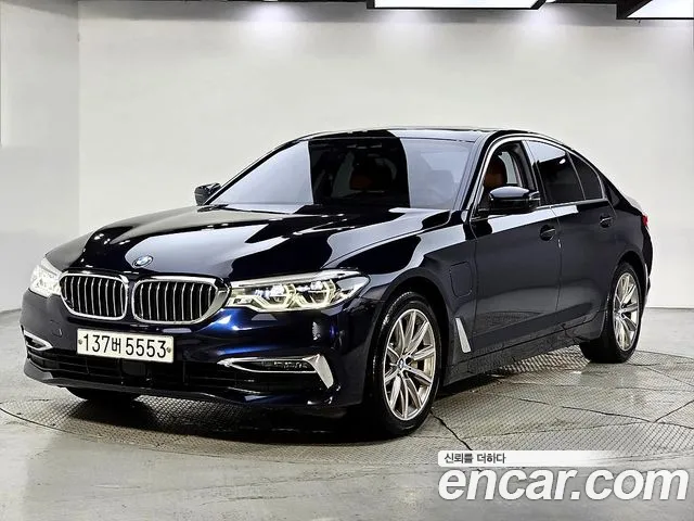 BMW 5 серии 2019 thumb 7