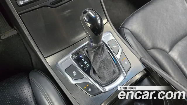 Hyundai Grandeur 2015 thumb 11