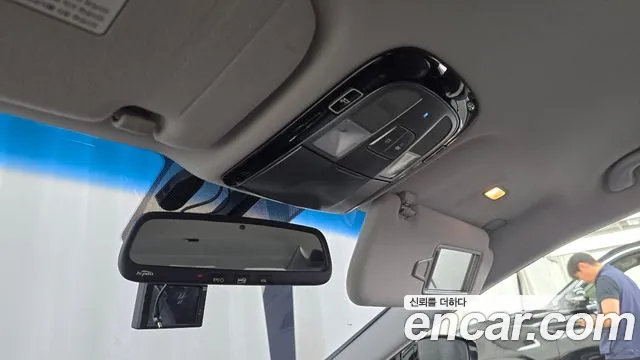 Hyundai Grandeur 2015 thumb 10