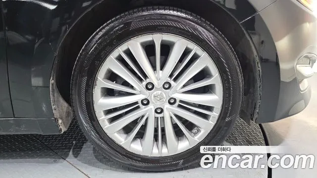 Hyundai Aslan 2015 thumb 8
