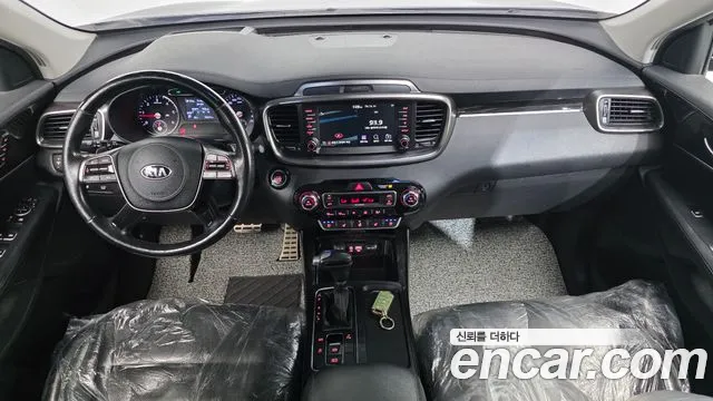 Kia Sorento 2019 thumb 3