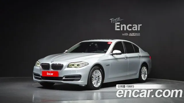 BMW 5 серии 2013 thumb 12