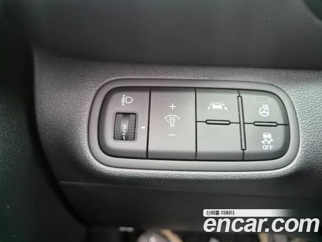 Hyundai Venue 2021 thumb 9