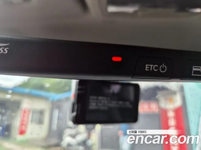 Hyundai Venue 2021 thumb 6