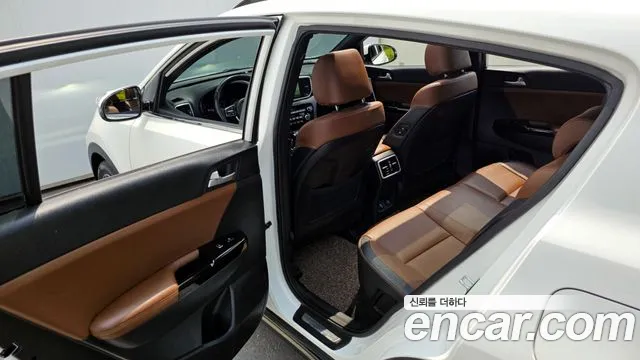 Kia Sportage 2018 thumb 11
