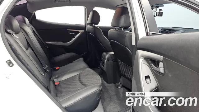 Hyundai Elantra 2013 thumb 11