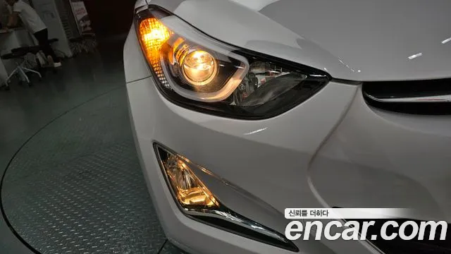 Hyundai Elantra 2013 thumb 7