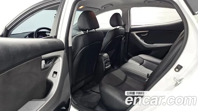 Hyundai Elantra 2013 thumb 4