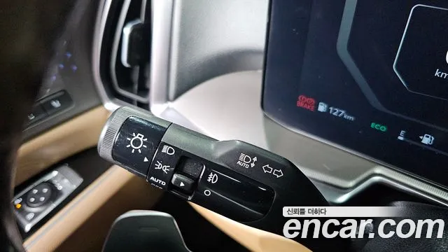 Kia Sorento 2023 thumb 5