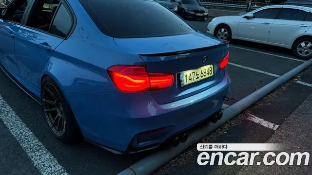 BMW M3 2016 thumb 2