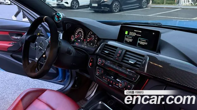 BMW M3 2016 thumb 8