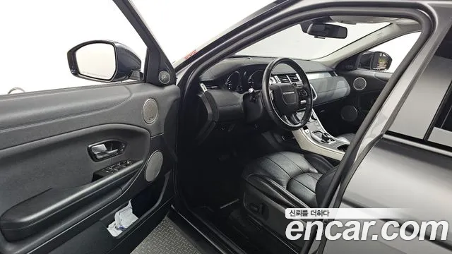 Land Rover Range Rover Evoque 2019 thumb 6