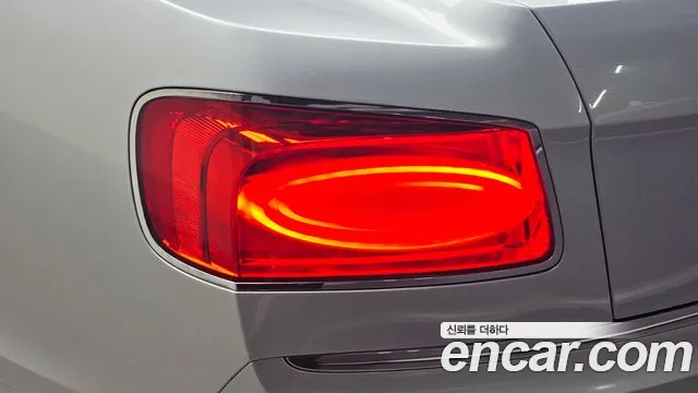 Bentley Flying Spur 2014 thumb 12