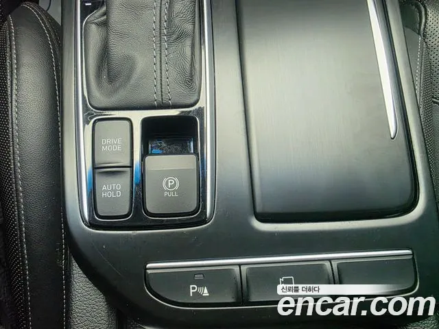 Hyundai Grandeur 2018 thumb 10
