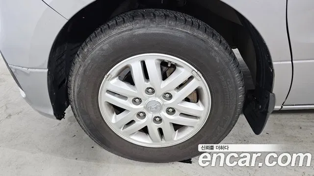 Hyundai Staria 2021 thumb 3