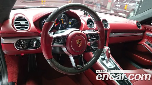 Porsche 718 Cayman 2019 thumb 6