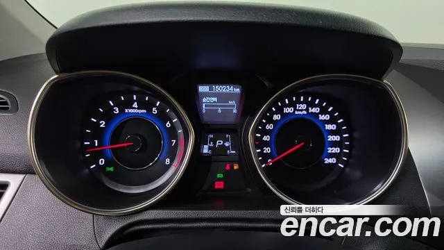 Hyundai Avante 2010 thumb 7