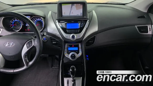 Hyundai Avante 2010 thumb 12