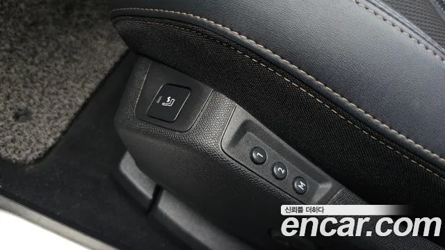 Peugeot 3008 2022 thumb 8