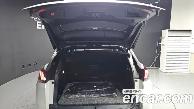 Peugeot 3008 2022 thumb 5