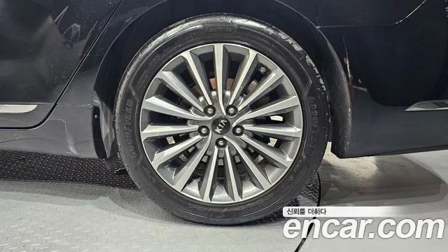Kia K7 2018 thumb 9