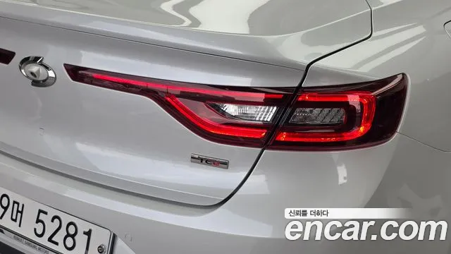 Renault SM6 2019 thumb 4
