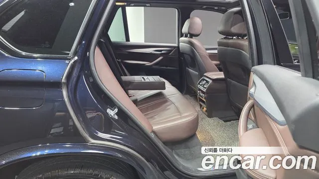 BMW X5 2018 thumb 11