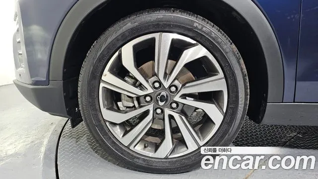 KGM Tivoli 2020 thumb 6
