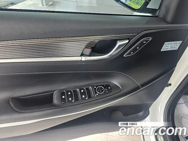 Hyundai Grandeur 2018 thumb 7