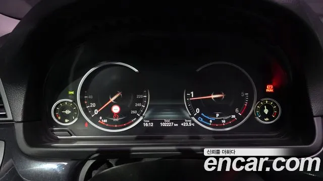 BMW 5 серии 2014 thumb 2