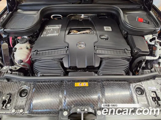 Mercedes-Benz GLS 2026 thumb 3