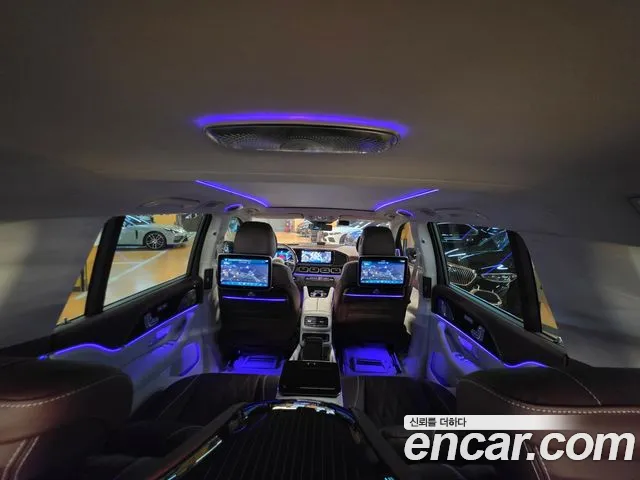 Mercedes-Benz GLS 2026 thumb 4