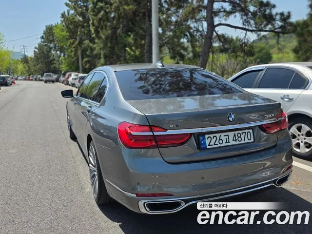 BMW 7 серии 2016 thumb 12