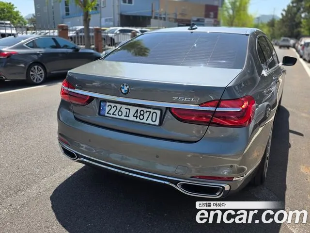 BMW 7 серии 2016 thumb 10