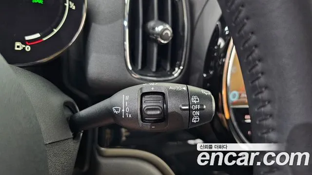 Mini Cooper Countryman 2022 thumb 5