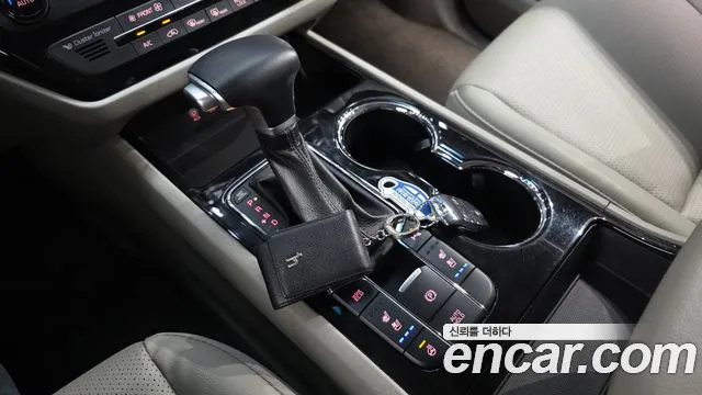 Kia Carnival 2020 thumb 8