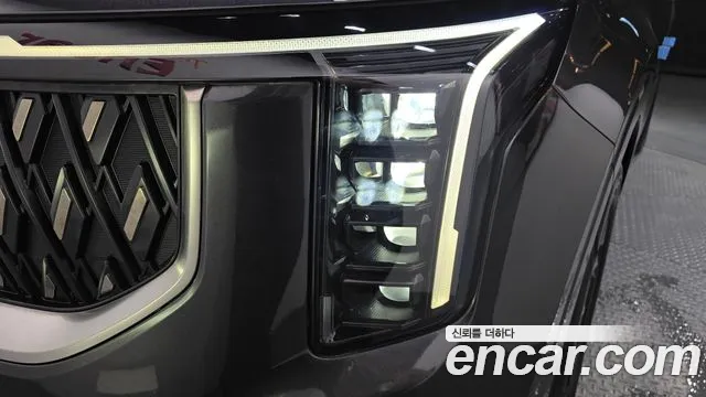 Kia Carnival 2025 thumb 9