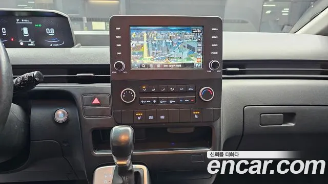 Hyundai Staria 2021 thumb 10