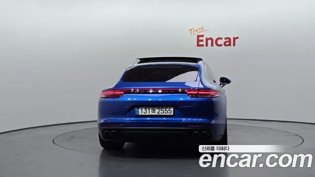 Porsche Panamera 2018 thumb 7