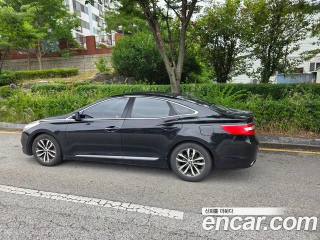 Hyundai Grandeur 2012 thumb 12